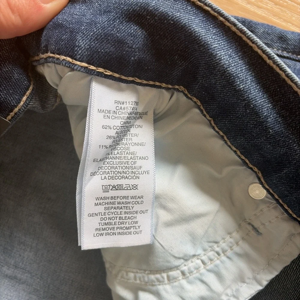 True Religion Bobby Applique Relaxed Baggy Jeans Size 36 Medium Blaze Wash NWT